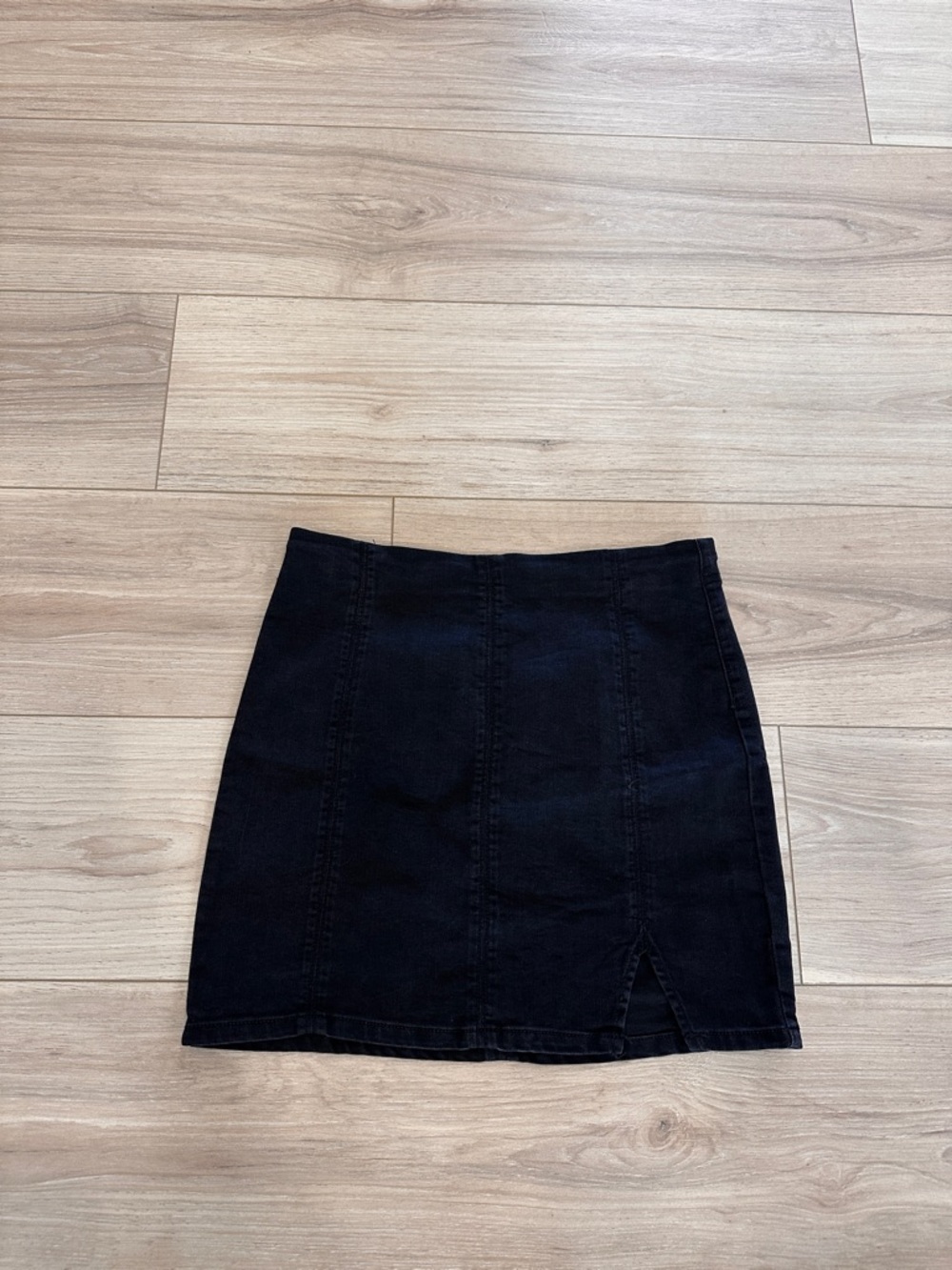 Free People Classic Black Faded Denim Mini Skirt - Stretchy 2